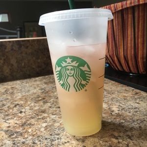 Meet your Posher, Carli